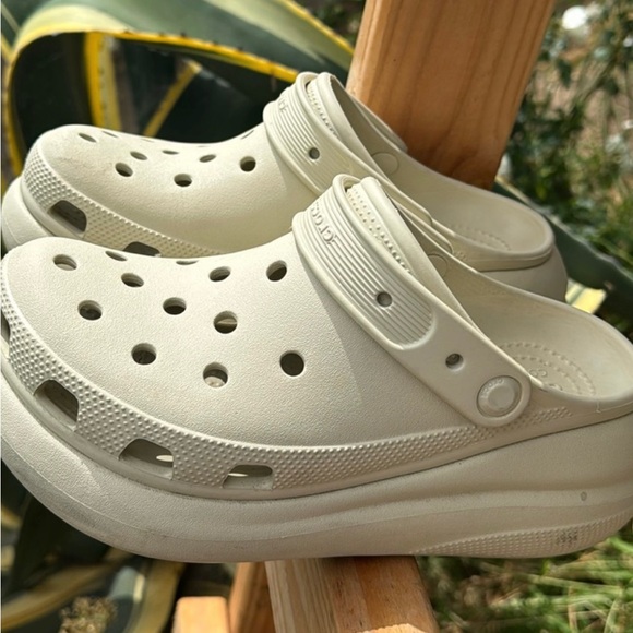 Crocs - Picture 3 of 3